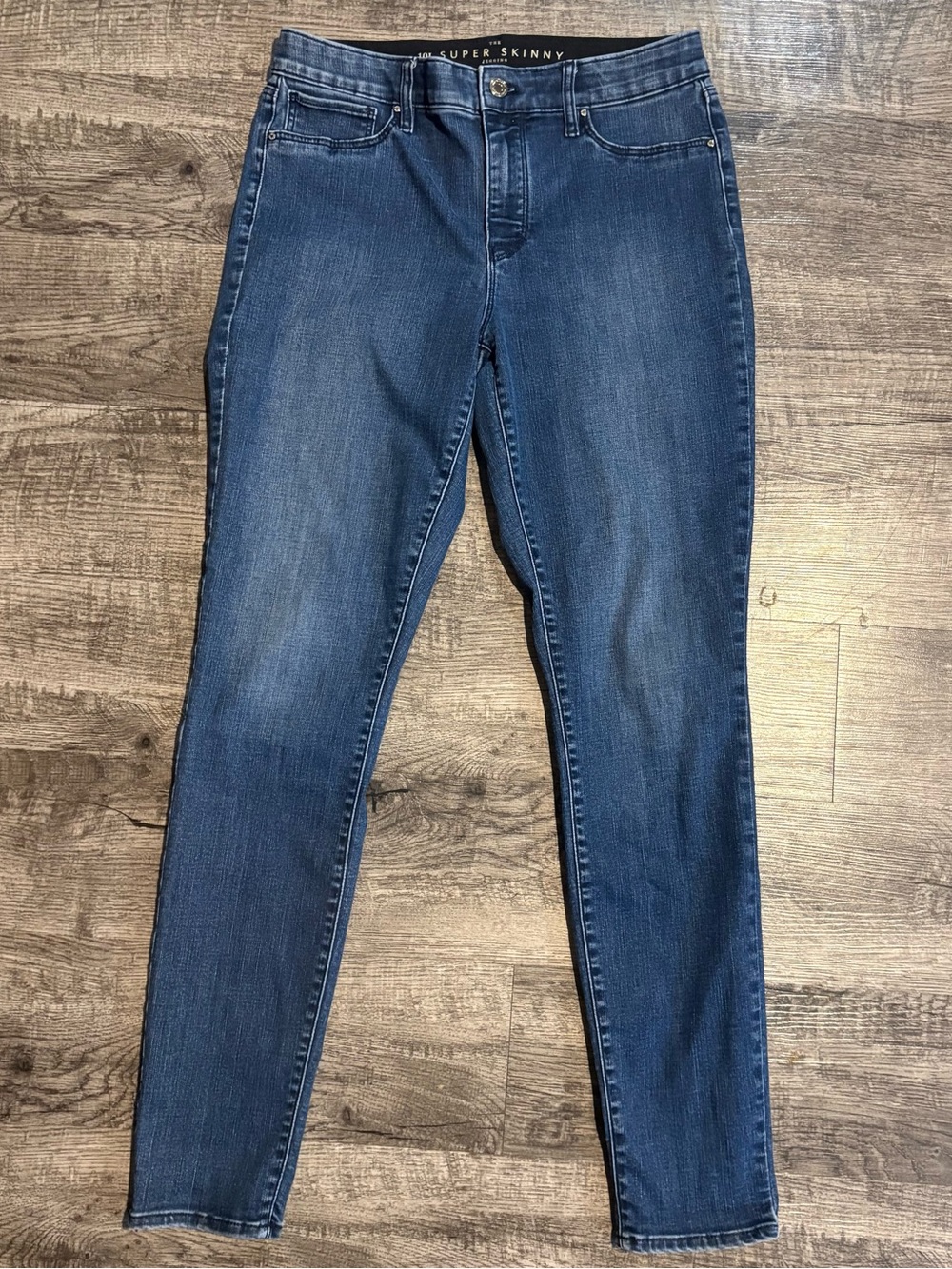 White House Black Market Jeans Women’s 10L Blue Super Skinny Jegging